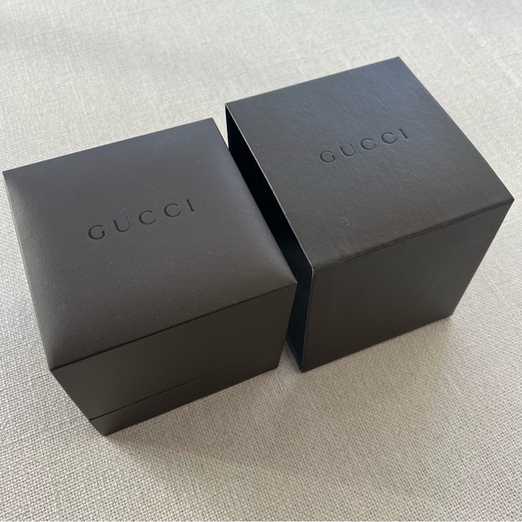 GUCCI Yellow Gold Bamboo Bangle Watch - Picture 14 of 16